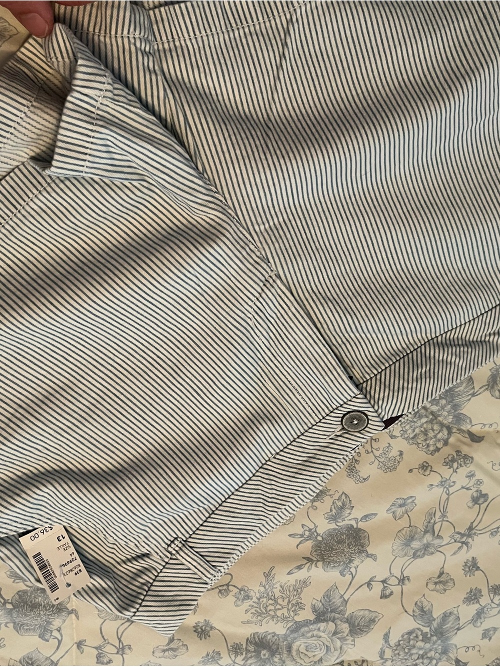 Reitmans Striped Shirt in Blue and White